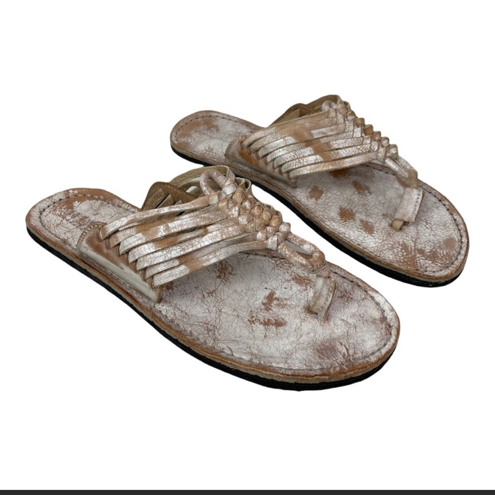 Bed Stu white tan cobbler series Riley Flip flops